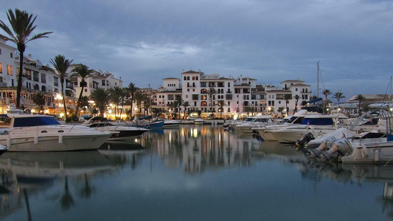 Doble Bed , Sun , Golf And Beach , Un Lugar Para Disfrutar Todas Las Familias Con Sus Hijos"Desayuno Incluido" San Luis de Sabinillas Exteriör bild